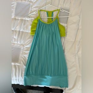 Lululemon tank with built in sports bra